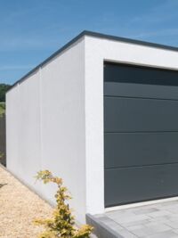 Dachranddesign schützt die Fassade der Garage